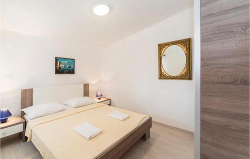 Two-bedroom Apartment In Vir