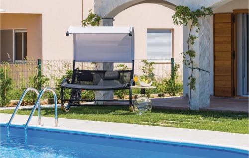 Four-bedroom Holiday Home In Vodice