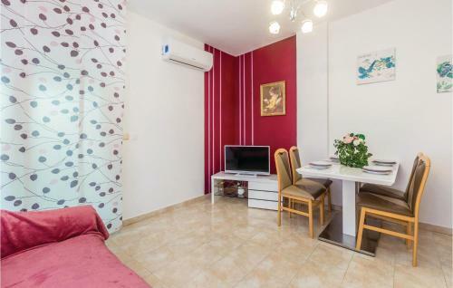 One-bedroom Apartment In Vrh