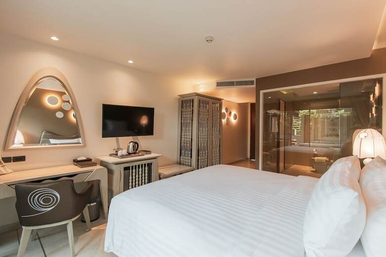 Rachabhura Hotel