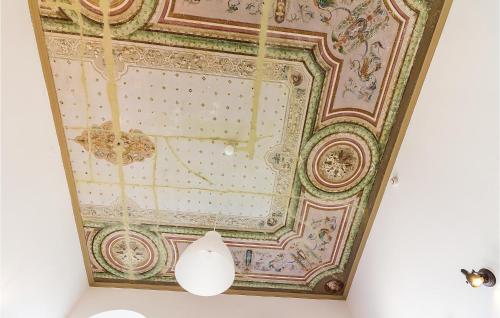 Two-bedroom Apartment In Pula