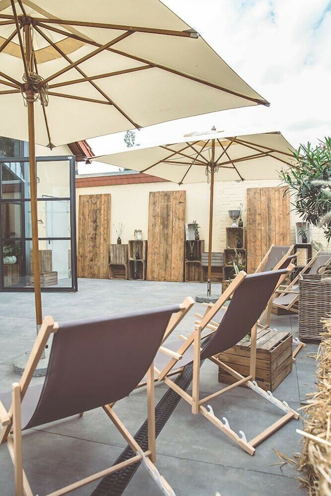 Hotel Und Eventhaus M�ggenkrug