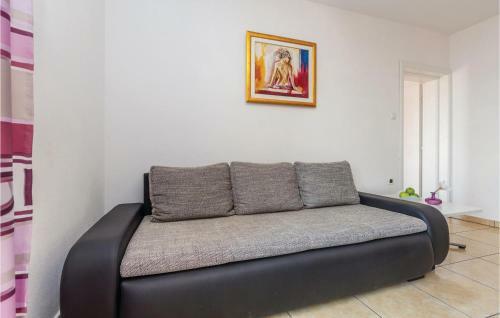One-bedroom Apartment In Senj