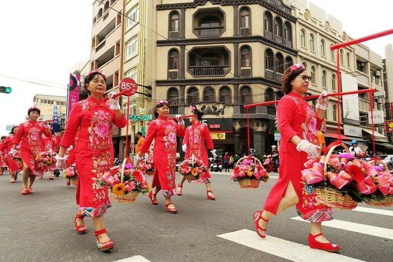 Hotel Lu-kang Traveler Inns