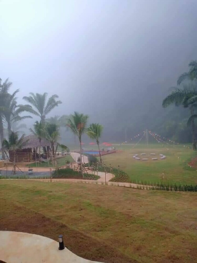Hotel Khaosok Ecolodge
