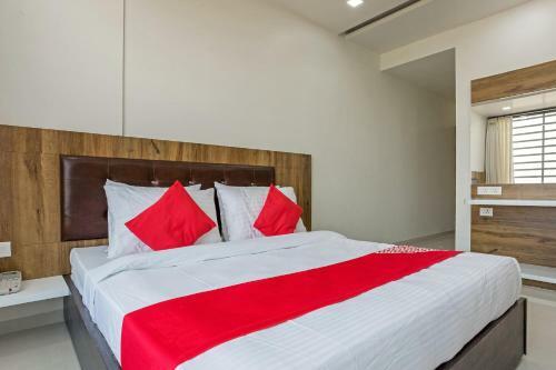 Hotel Oyo 26116 Food Hub