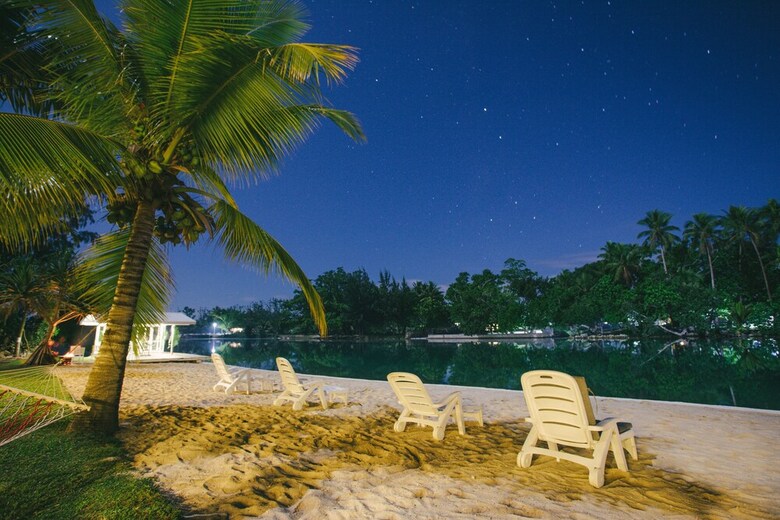 Hotel Tropicana Lagoon Apartments