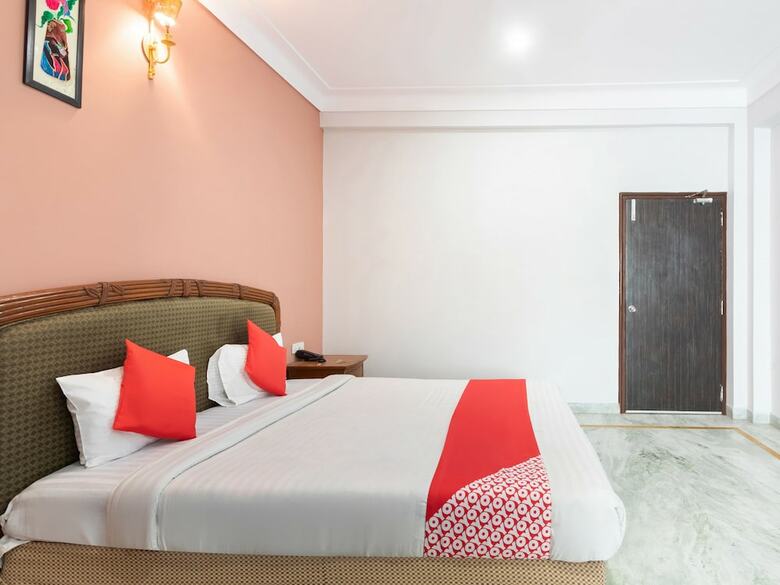 Oyo 36398 Hotel Balaji