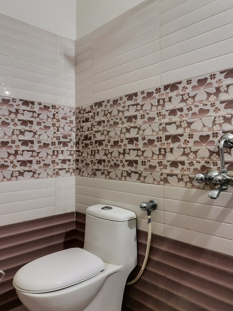 Spot On 47345 Hotel Spg
