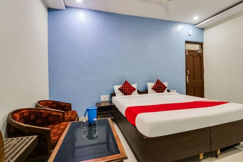 Oyo 47542 Hotel J K