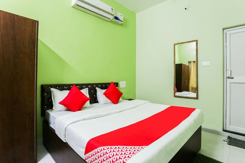 Hotel Oyo 46710 La Grace Inn