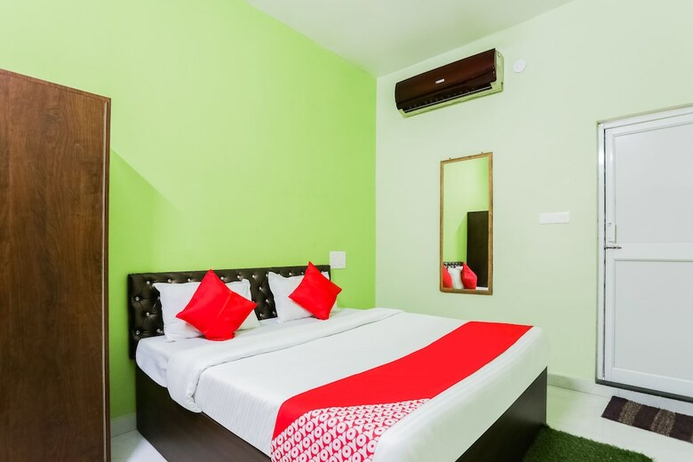 Hotel Oyo 46710 La Grace Inn