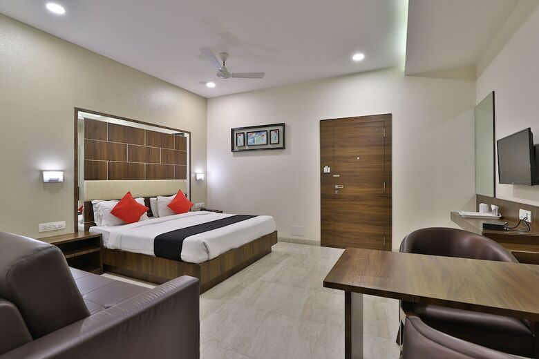 Capital O 45846 Hare Krishna Hotel