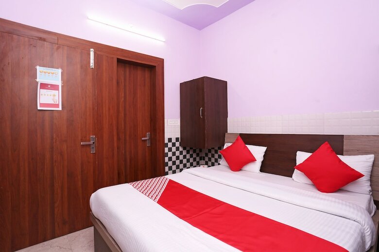 Oyo 30451 Hotel Yaduvanshi