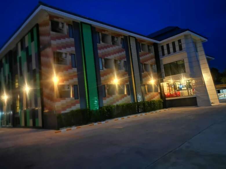Hotel Kansinee In Resort