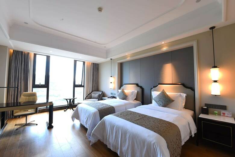 Hotel Ramada Plaza By Wyndham Wenzhou