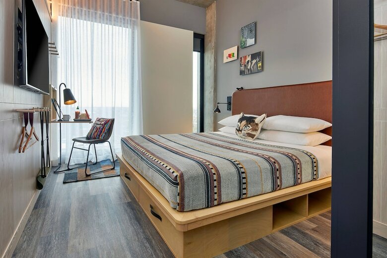 Hotel Moxy Columbus Short North