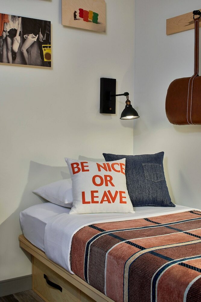 Hotel Moxy Columbus Short North