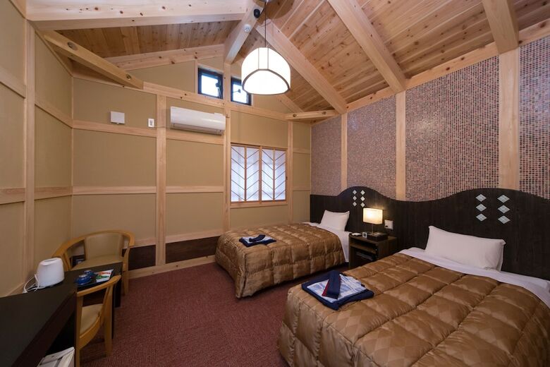 Hotel Yakageya, Inn & Suites