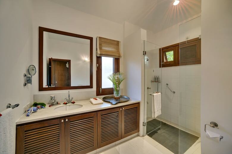 Hotel Shreyas Yoga Retreat, Bangalore