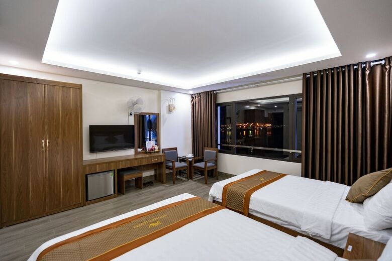 Pho Bien Hotel