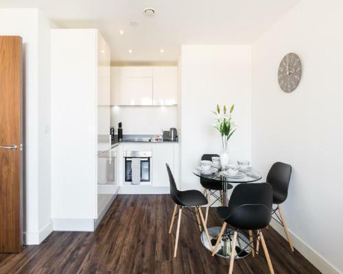 Kcs Luxury Apartment - Broad Street Birmingham