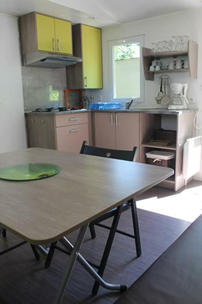 Camping De La Vallee Du Doux