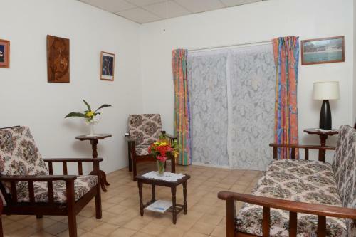 Hotel Gem Holiday Beach Resort