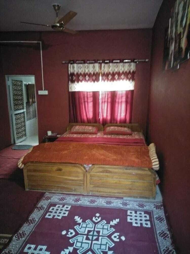 Hotel Etu Adventures Homestay