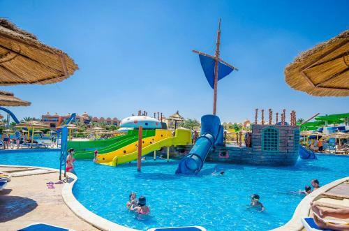 Hotel Titanic Beach
