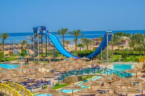 Hotel Titanic Beach
