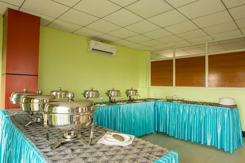 Siddhartha Hotel New Anand
