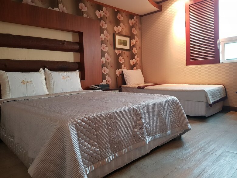 Hotel Ace Motel