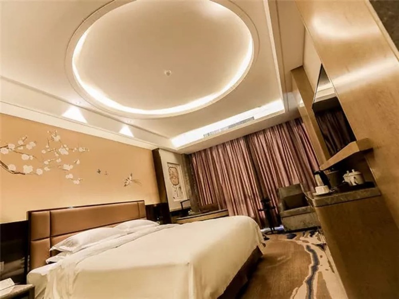 Li Cai Tian Qi Hotel Xianyang