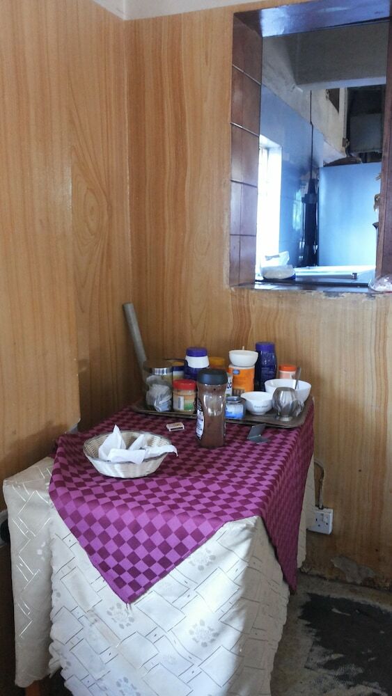 Enro Hotel