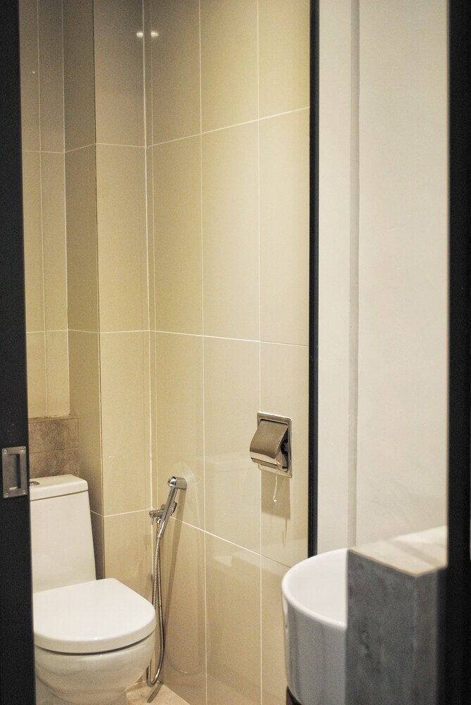 T+ Premium Hotel