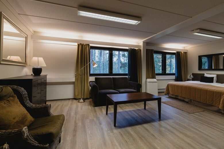 Hotel Sorsanpes�