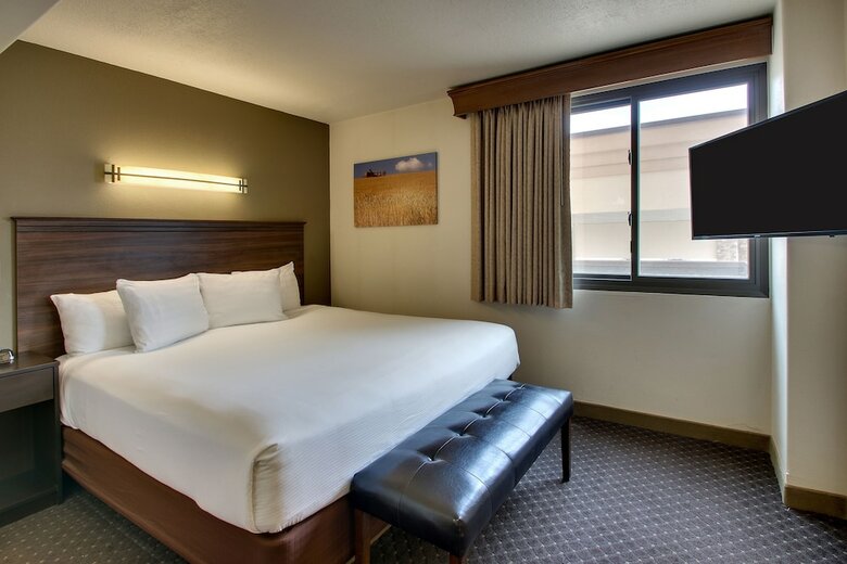 Hotel Everspring Inn & Suites ? Bismarck