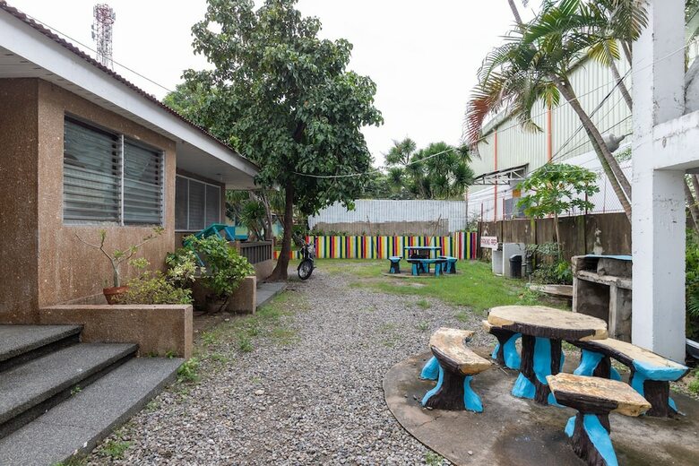 Hotel Cesmin Beach Cottages