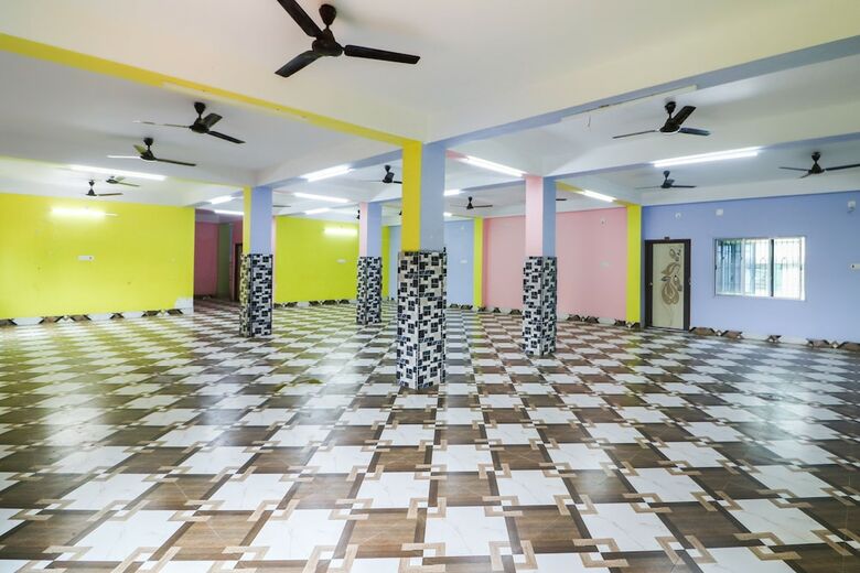 Oyo 49743 Hotel Akankha