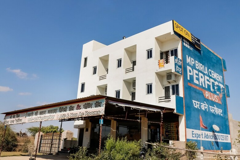 Spot On 48398 Shree Deep Hotel Pushkar