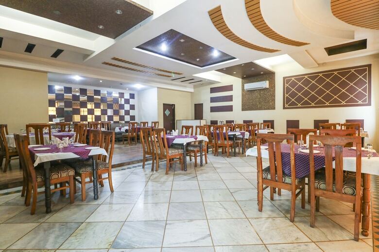 Capital O 49883 Hotel Sutlej Classic