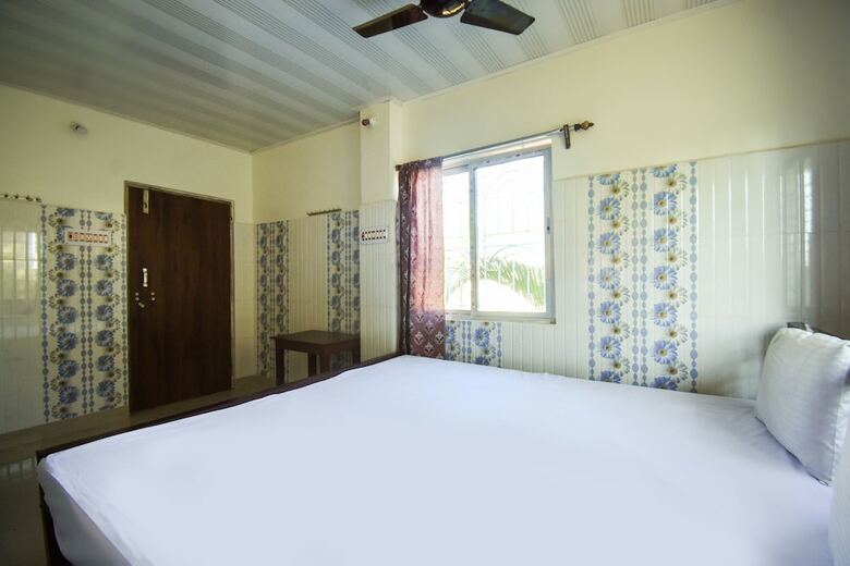 Spot On 49956 Mainak Hotel & Cottage