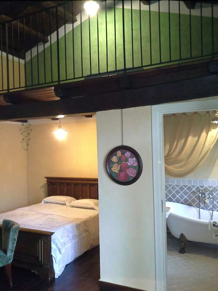 Hotel Antica Taverna Del Principe