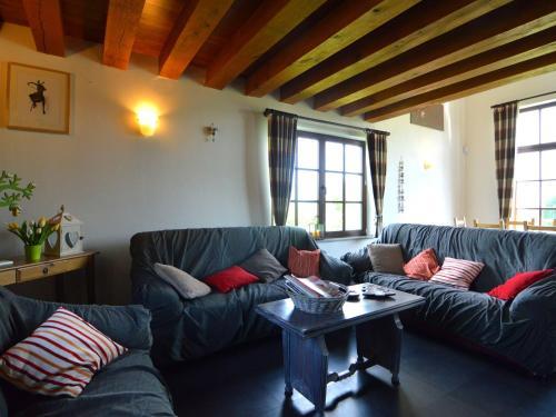 Au Pied Du Grand Ch�ne