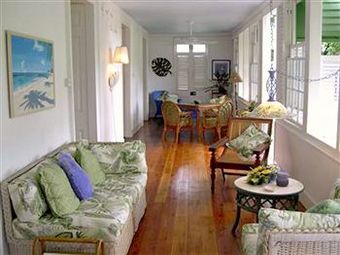 Posada Sweetfield Manor Historic Inn