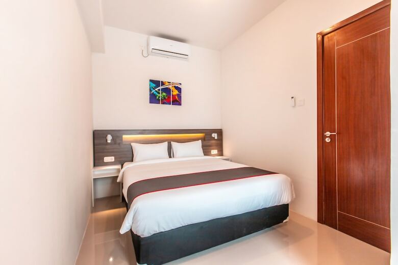 Hotel Collection O 16 Vittoria Residence