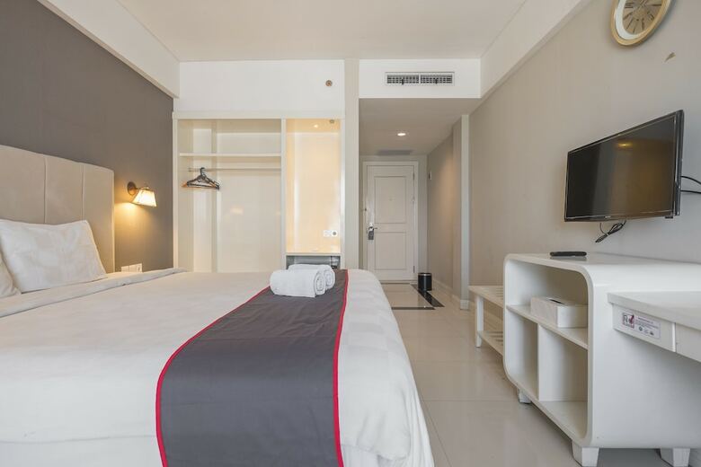 Hotel Collection O 19 Grand Malebu Makassar
