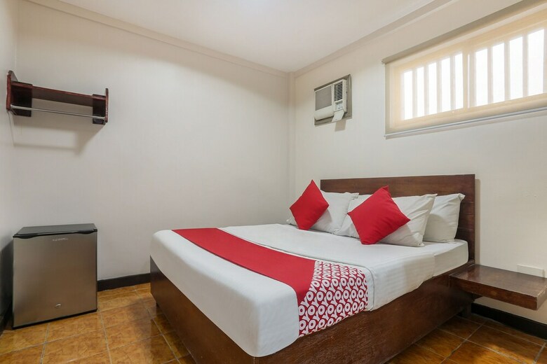 Hotel Oyo 392 Midcon Apartelle