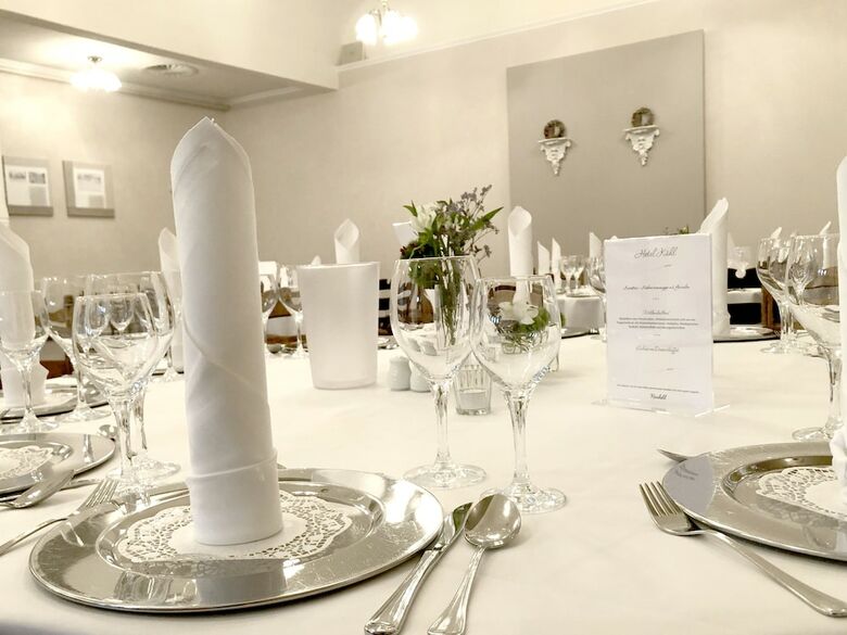 Hotel K�hl